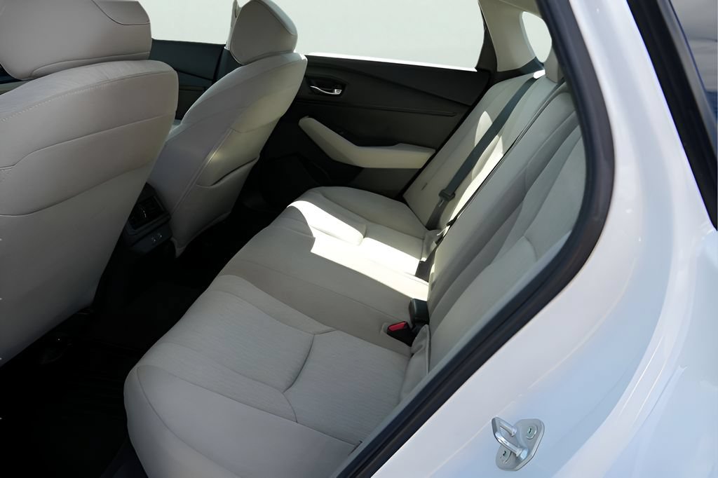 Used 2025 Honda Accord SE image 10