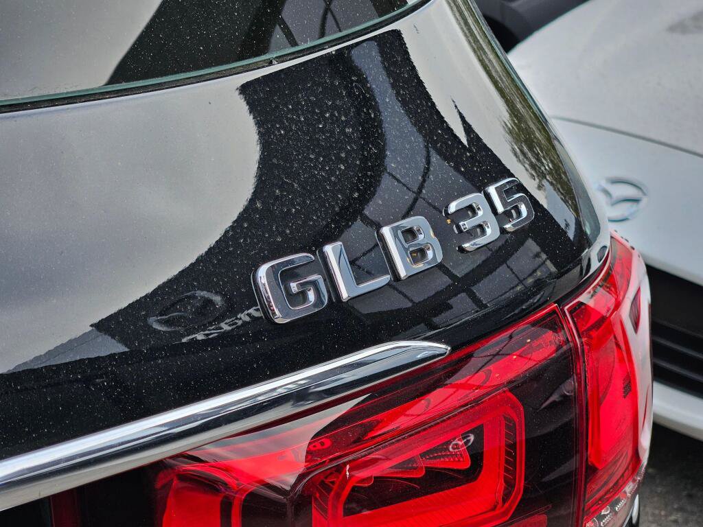 Used 2022 Mercedes-Benz GLB 35 AMG 4MATIC image 10