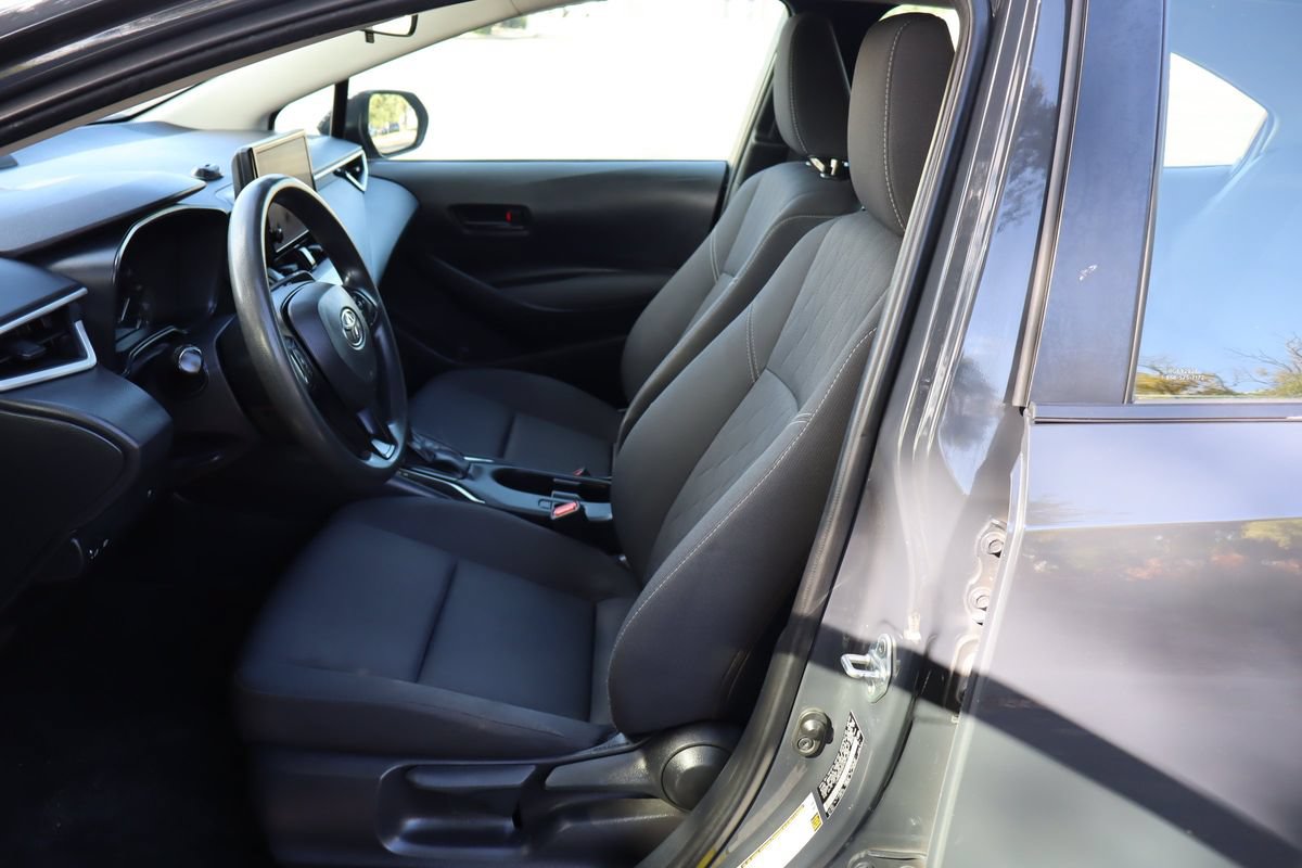 Used 2023 Toyota Corolla LE FWD image 19