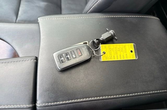 Used 2019 Lexus RX 450h AWD w/ Navigation Package image 62