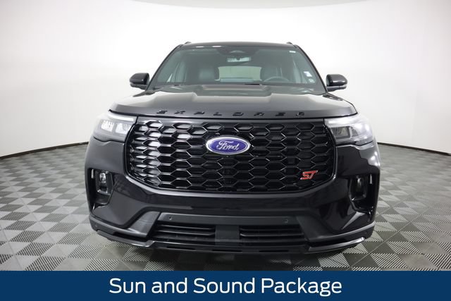 New 2026 Ford Explorer ST w/ Sun And Sound Package AWD/4WD image 9
