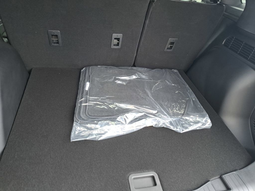 New 2026 Ford Escape ST-Line w/ Tech Pack #1 image 14