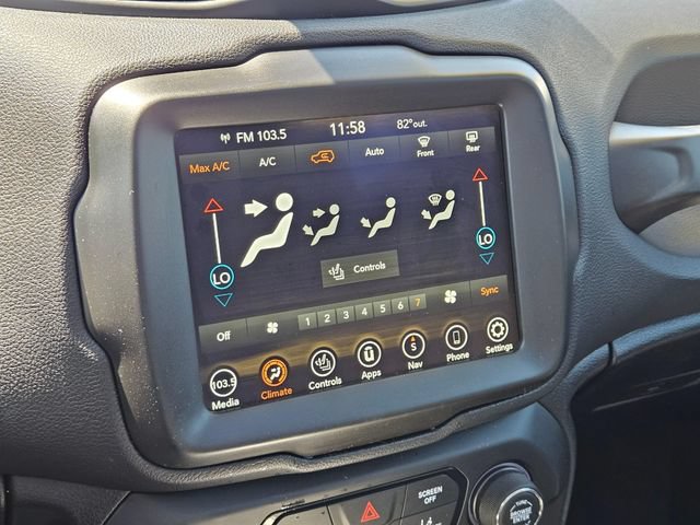 Used 2023 Jeep Renegade Altitude w/ Sun/Sound Group AWD/4WD image 29