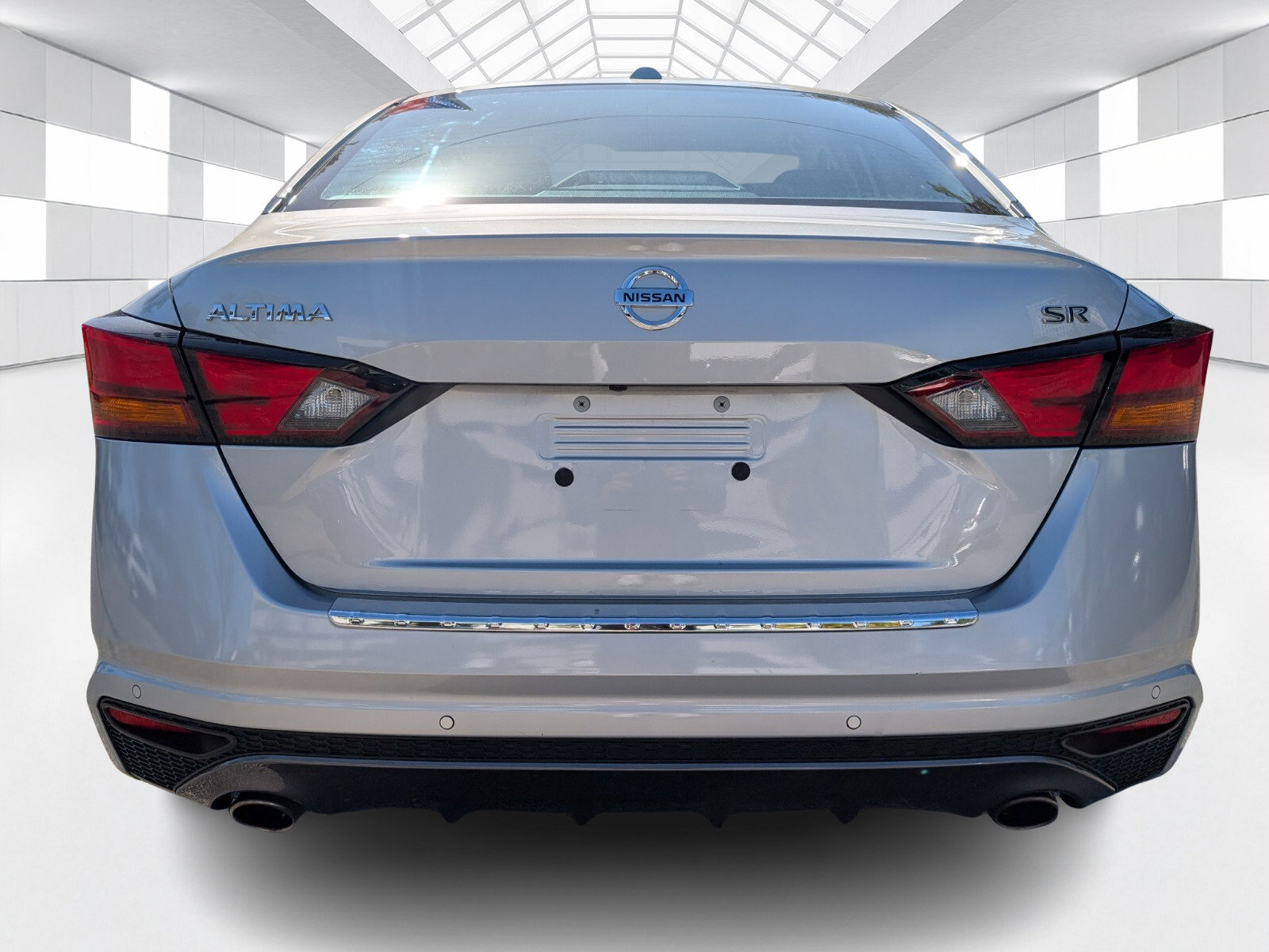 Certified 2021 Nissan Altima 2.5 SR FWD image 6