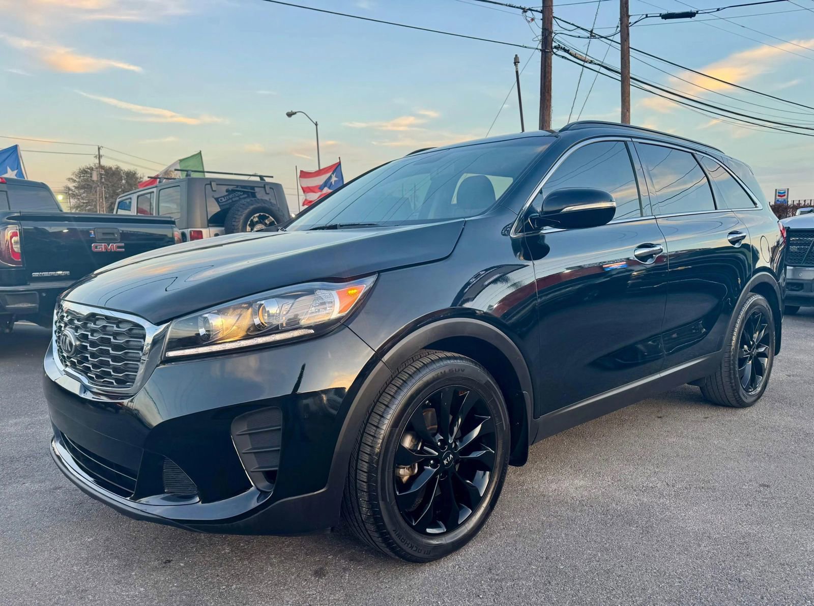 Used 2020 Kia Sorento S FWD image 1