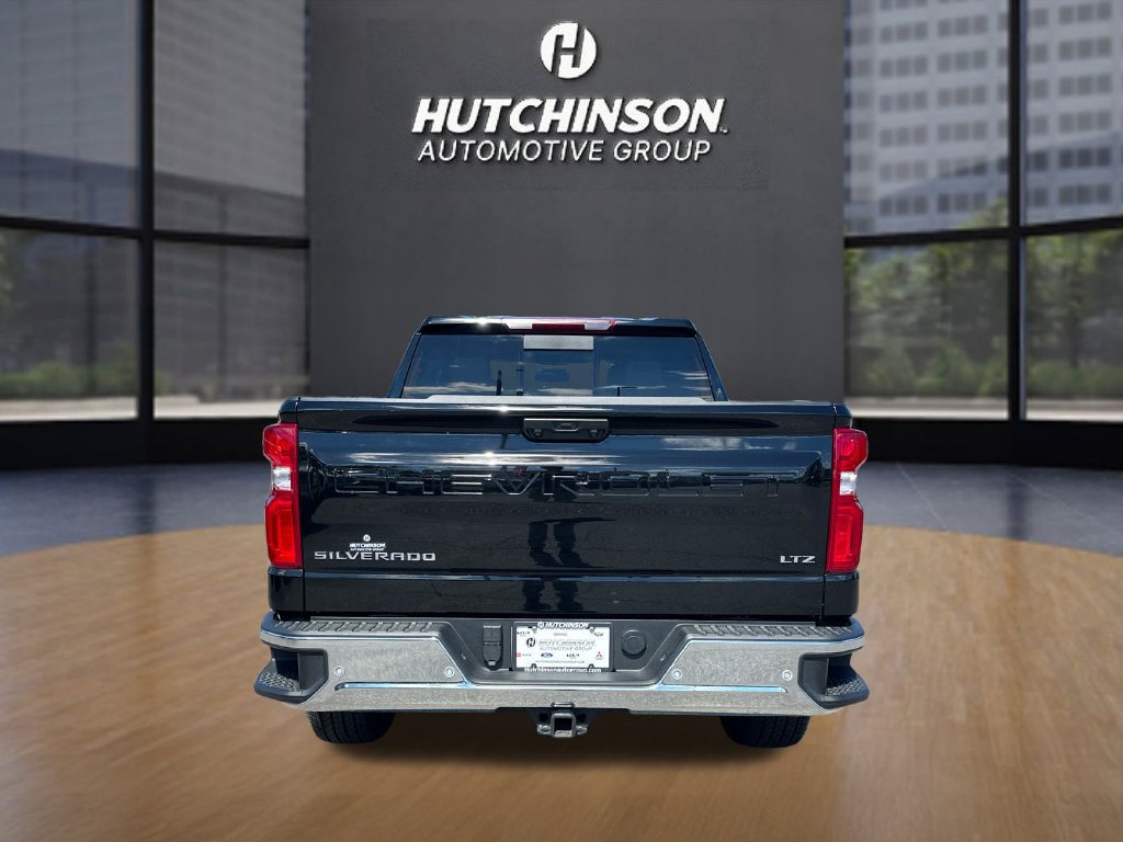 Used 2026 Chevrolet Silverado 1500 LTZ w/ LTZ Premium Package RWD image 6