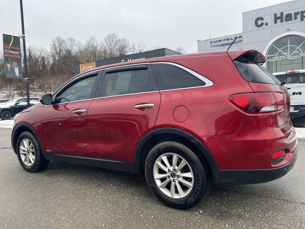Used 2019 Kia Sorento LX image 3