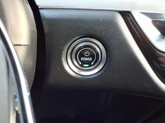 Certified 2024 Cadillac Lyriq Luxury image 33