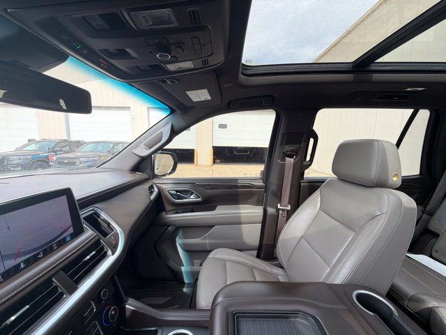 Used 2021 Chevrolet Tahoe Z71 w/ Z71 Signature Package AWD/4WD image 29
