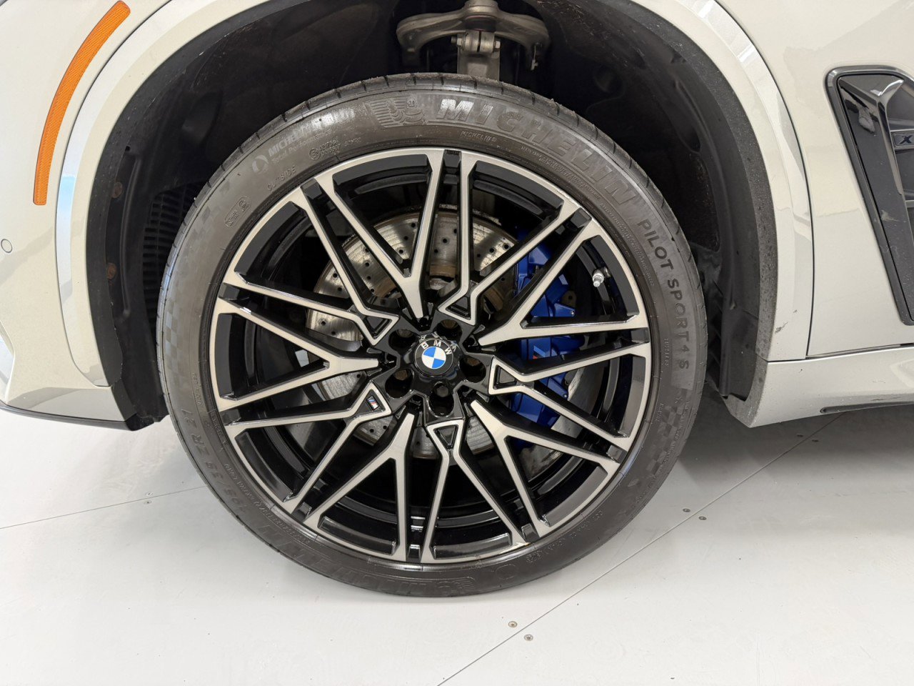 Used 2020 BMW X5 M Competition w/ Executive Package image 67