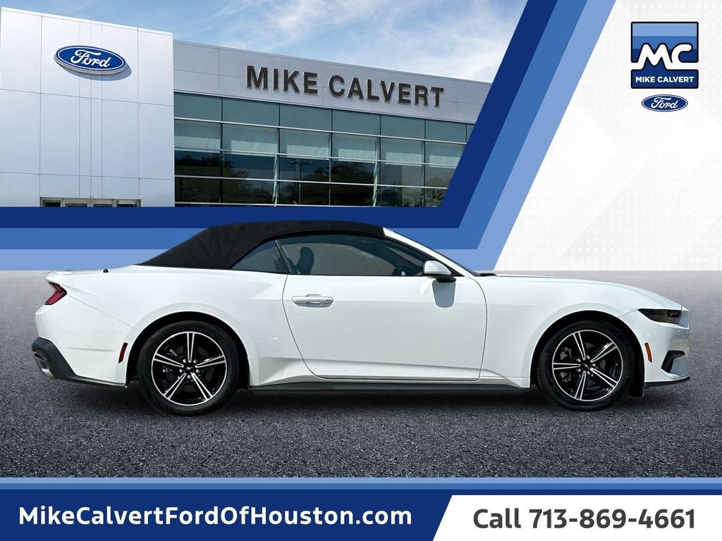 Used 2025 Ford Mustang Premium RWD image 6