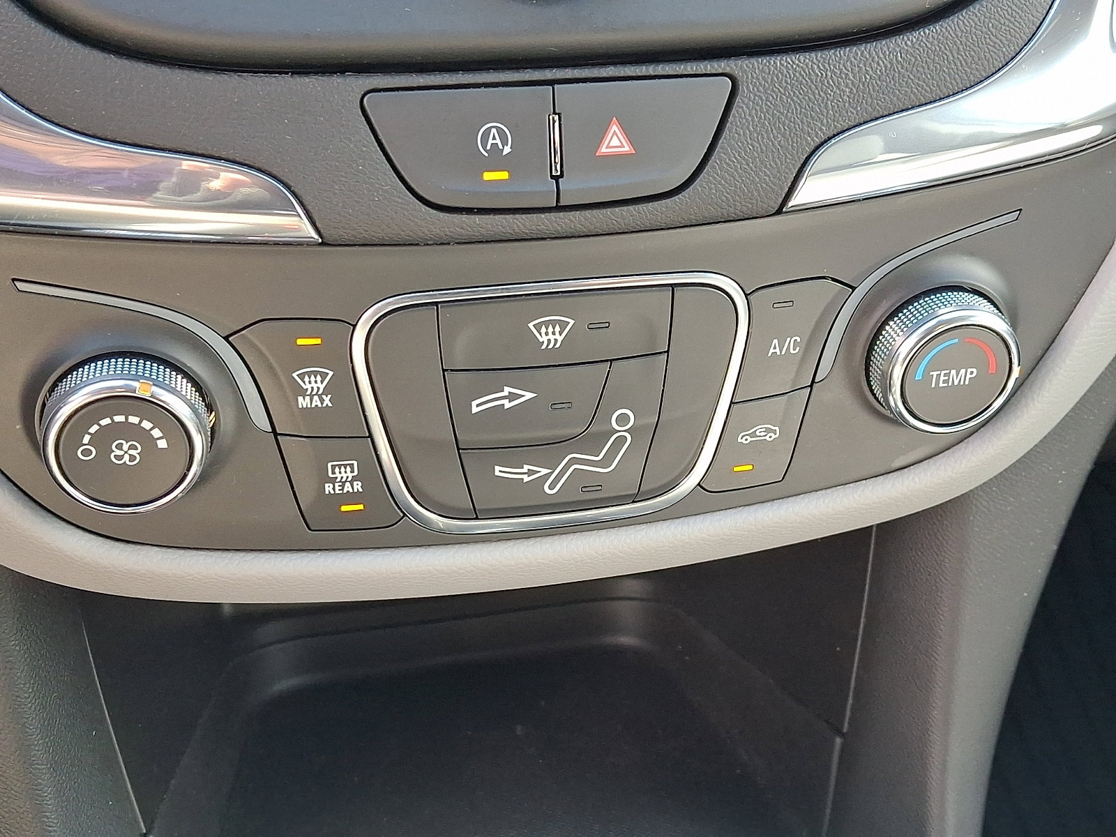 Certified 2023 Chevrolet Equinox LS w/ LS Convenience Package image 16