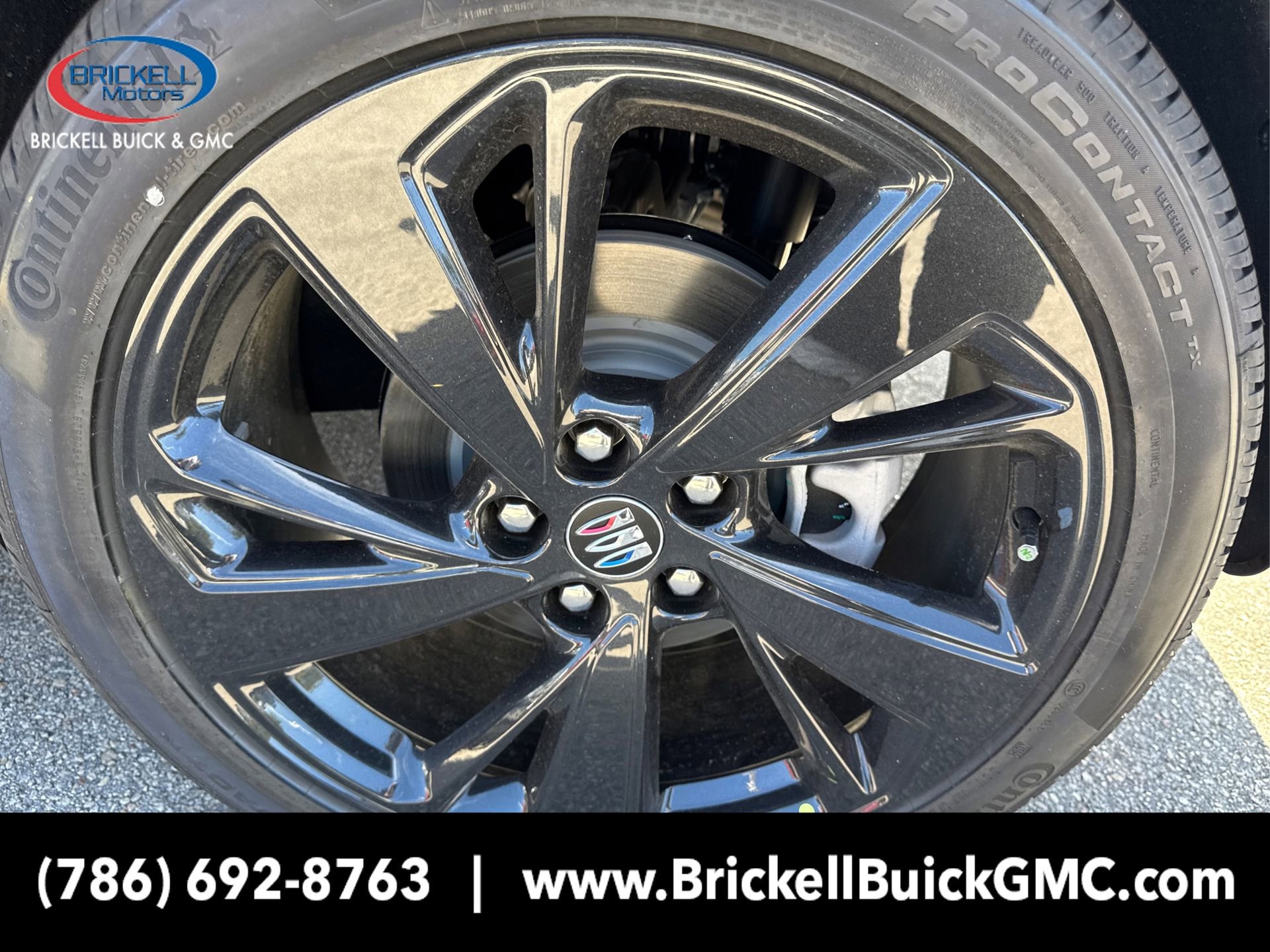 New 2025 Buick Envision Sport Touring image 13