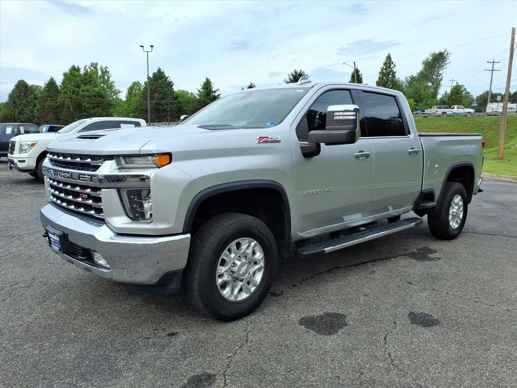 Used 2020 Chevrolet Silverado 2500 LTZ w/ LTZ Convenience Package AWD/4WD image 8