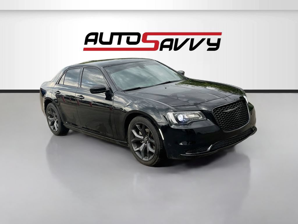 Used 2022 Chrysler 300 Touring w/ Sport Appearance Package