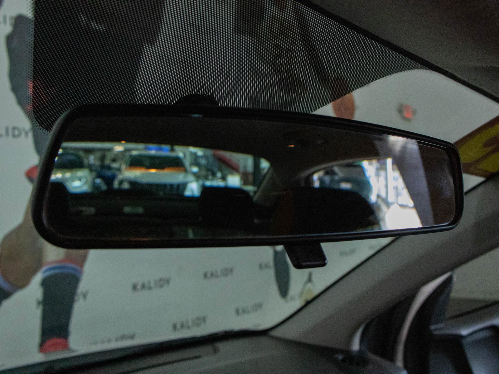 Used 2023 Kia Rio S image 12