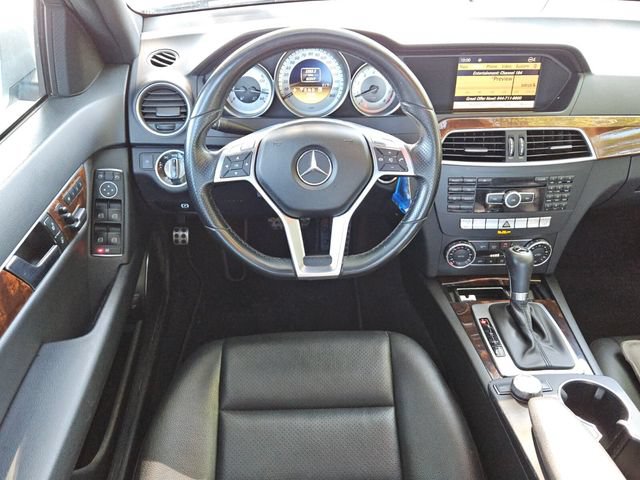Used 2012 Mercedes-Benz C 300 4MATIC Sedan image 12