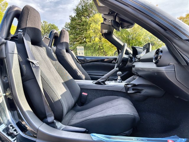 New 2026 MAZDA MX-5 Miata Club w/ Interior Package RWD image 27