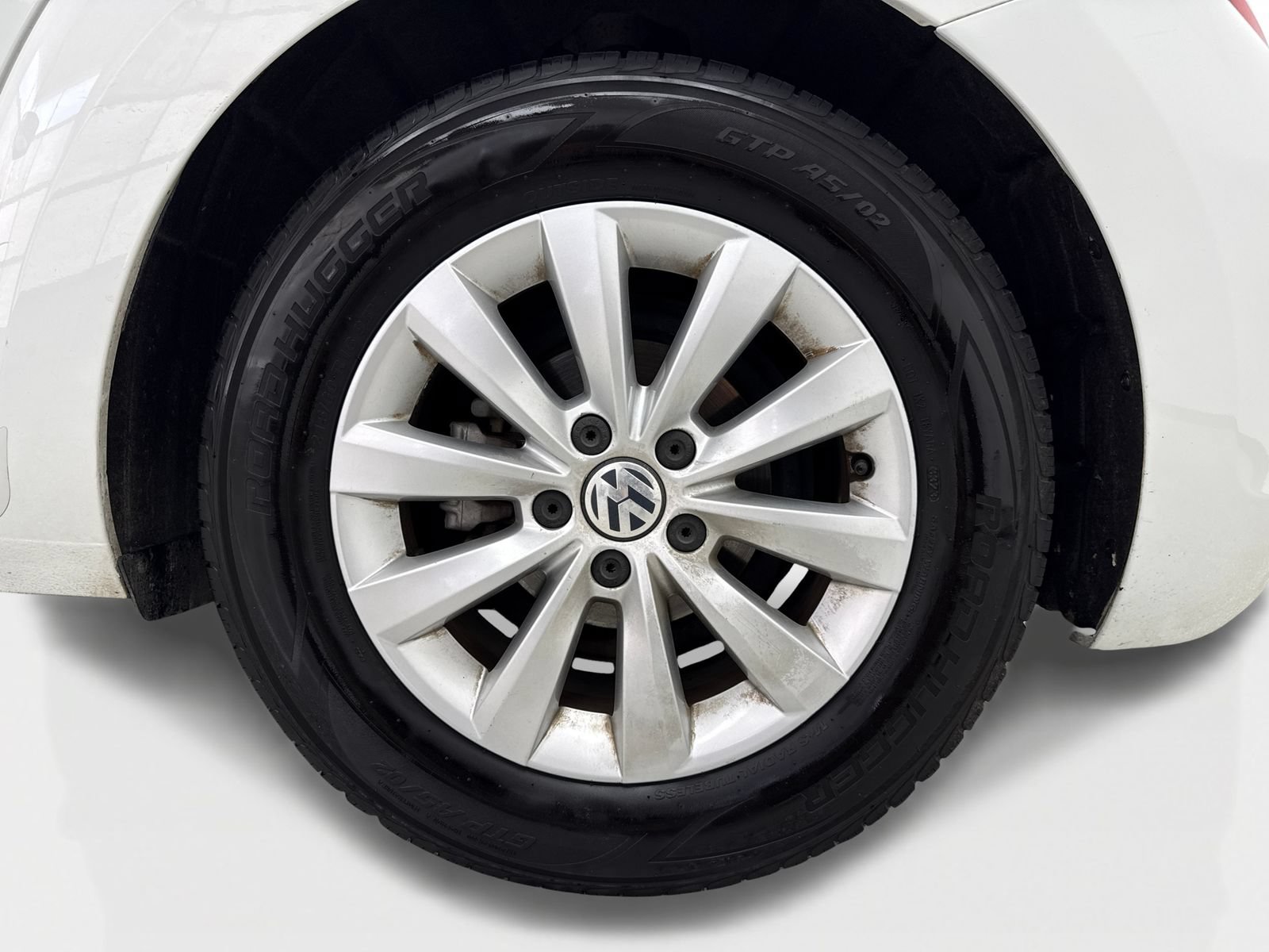 Used 2018 Volkswagen Beetle 2.0T S FWD image 46