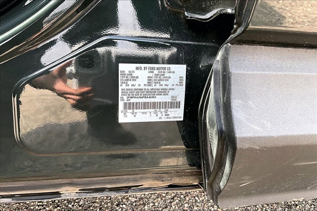 Used 2023 Ford Edge SEL image 33