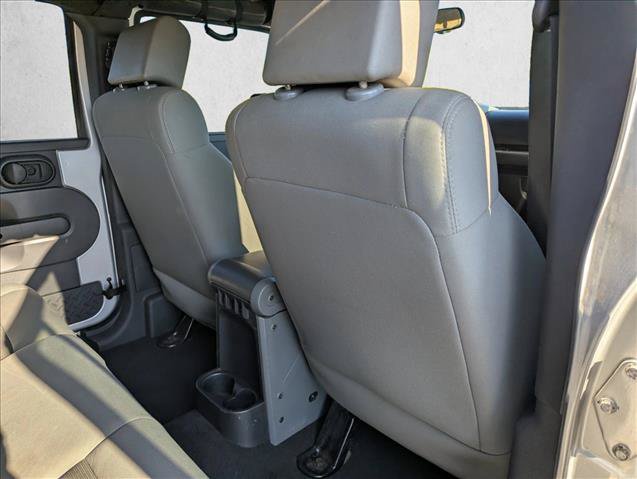 Used 2008 Jeep Wrangler Unlimited X AWD/4WD image 27