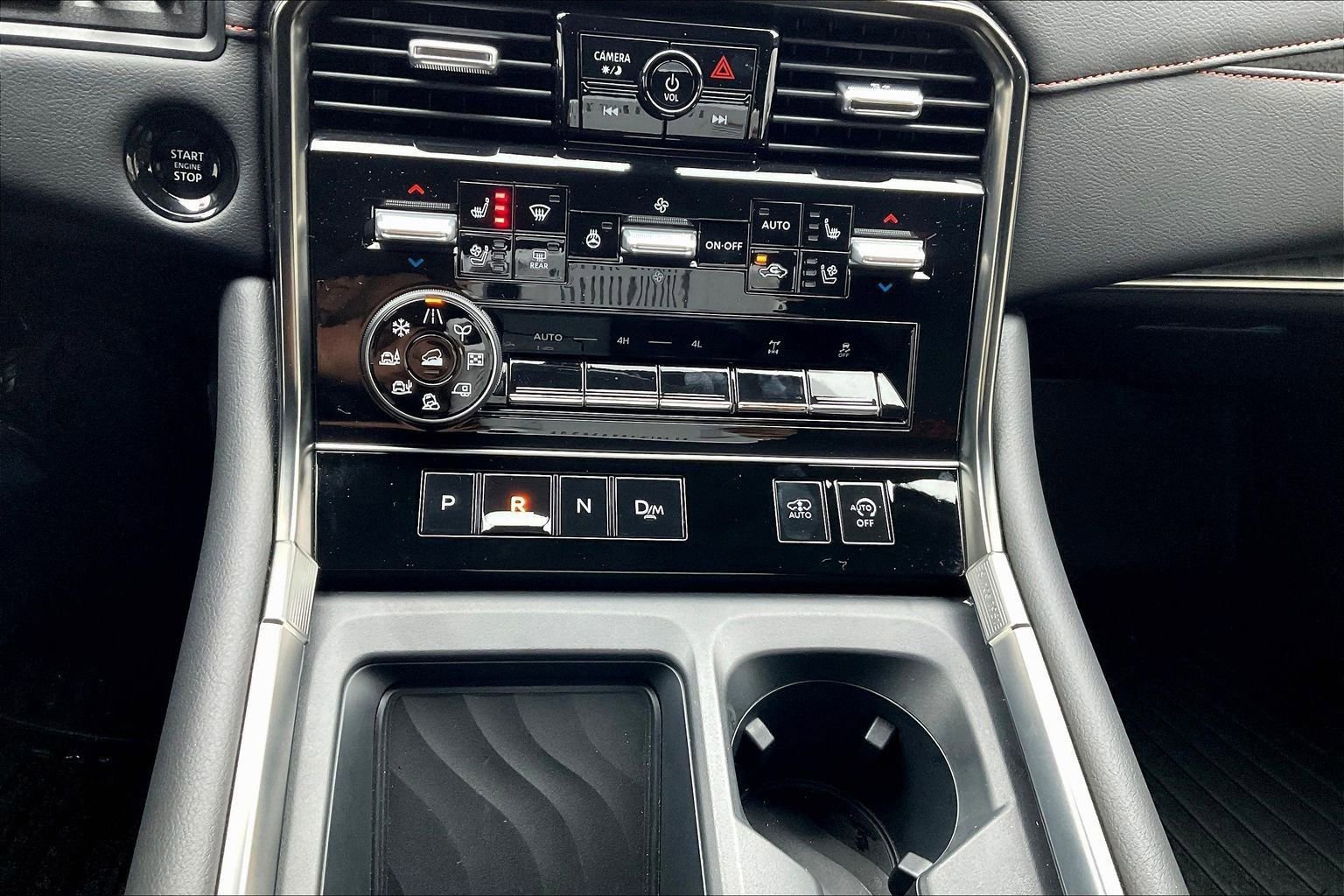 Used 2025 Nissan Armada PRO-4X w/ Pro-4X Premium Package image 40