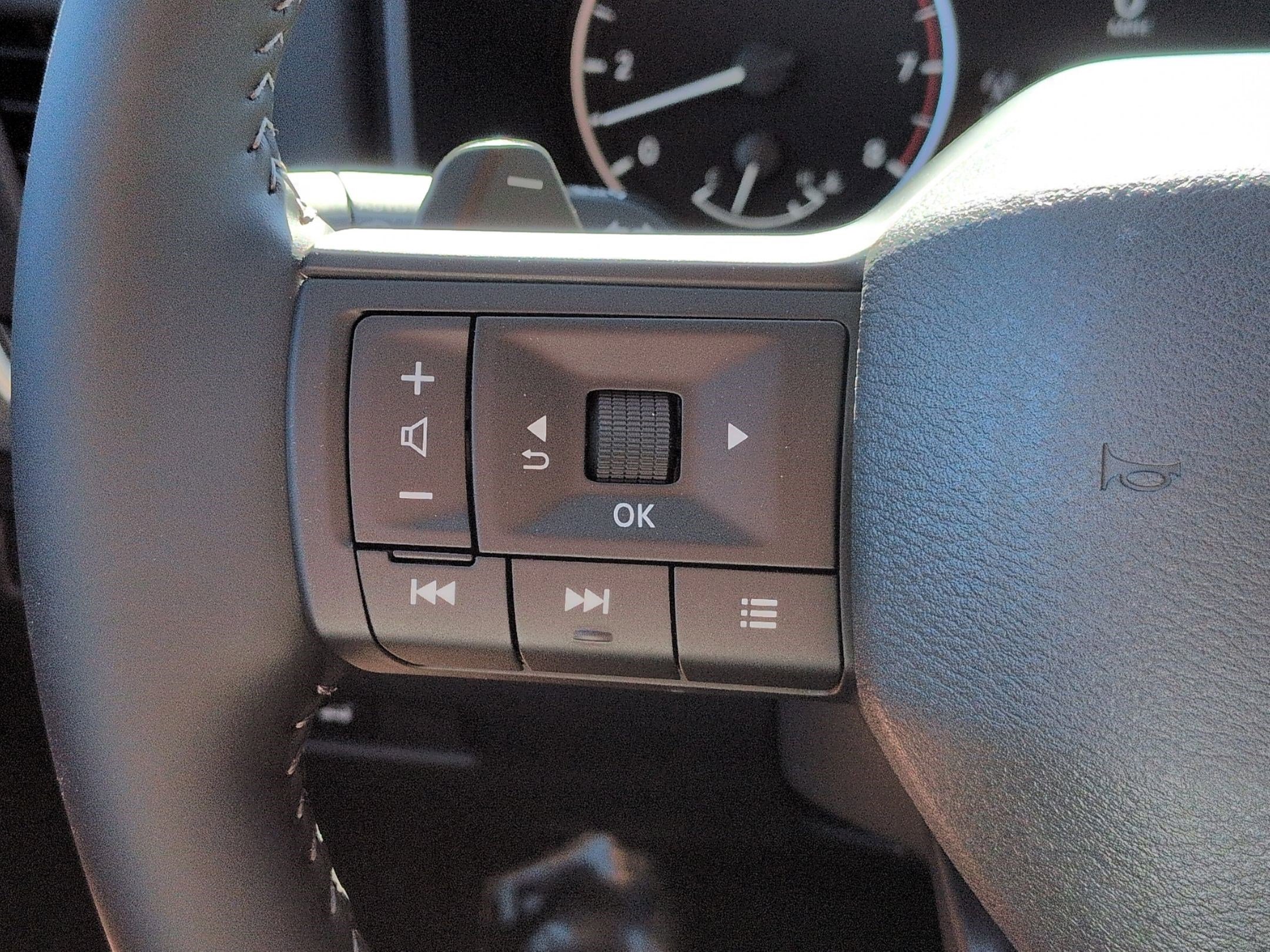 New 2026 Nissan Rogue SV image 14