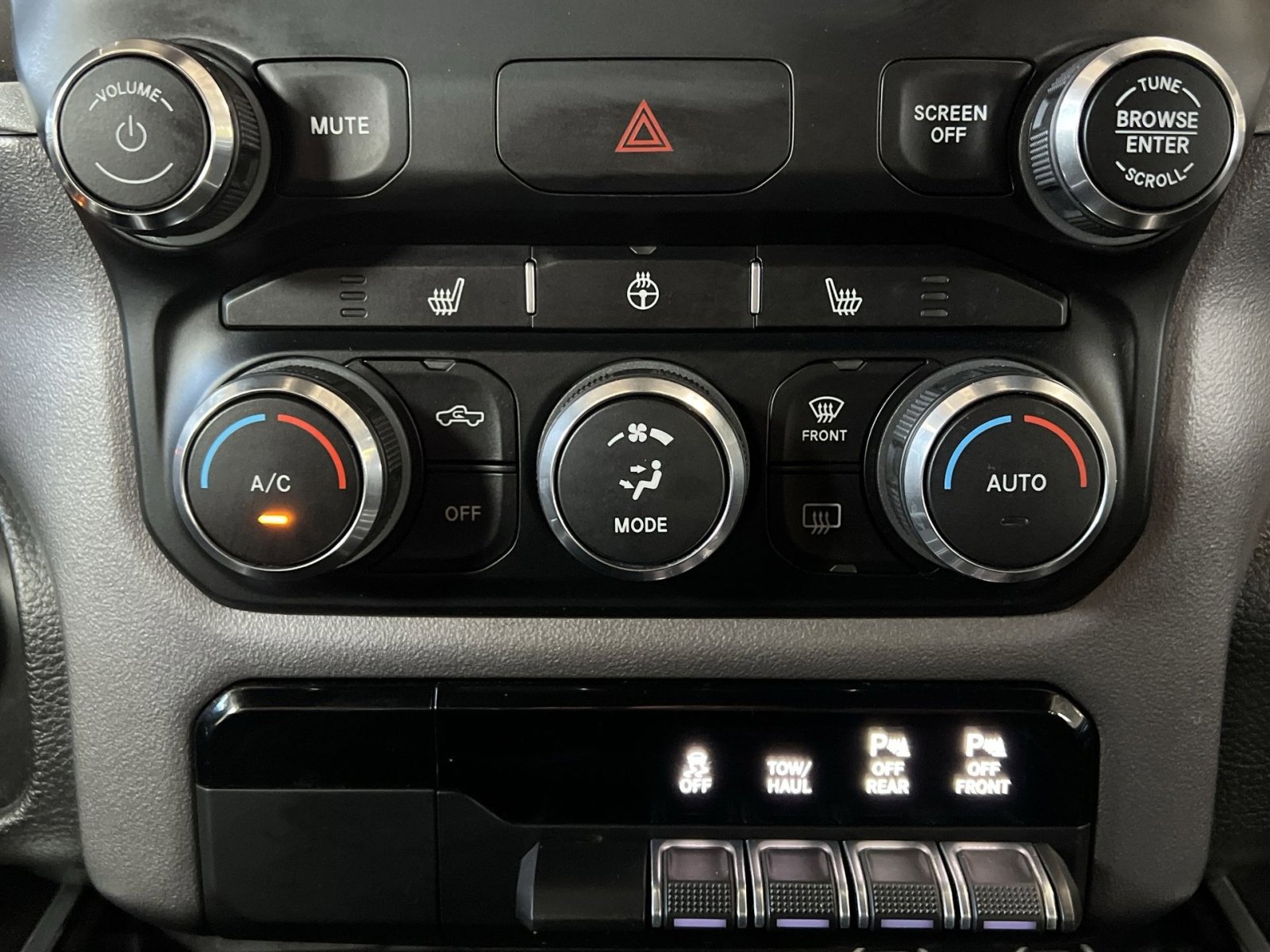 Used 2023 RAM 1500 Big Horn image 19