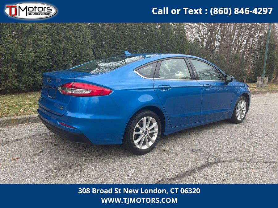 Used 2020 Ford Fusion SE image 8
