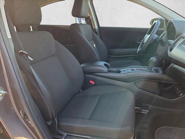 Used 2017 Honda HR-V EX image 18