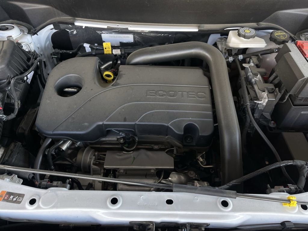 Used 2025 GMC Terrain Elevation image 29