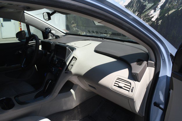 Used 2013 Chevrolet Volt FWD image 24
