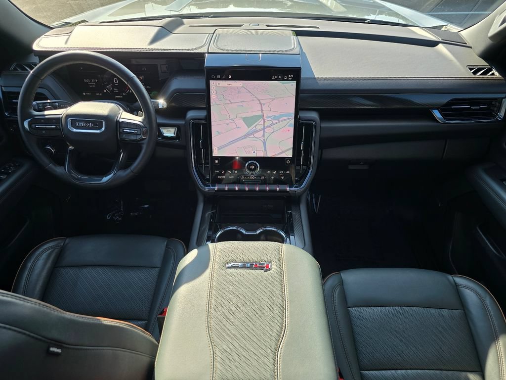 Certified 2025 GMC Yukon AT4 w/ AT4 Premium Package AWD/4WD image 37
