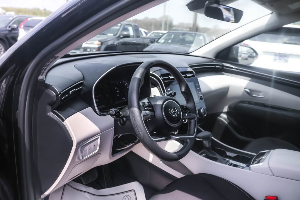 Certified 2023 Hyundai Tucson SEL AWD/4WD image 4