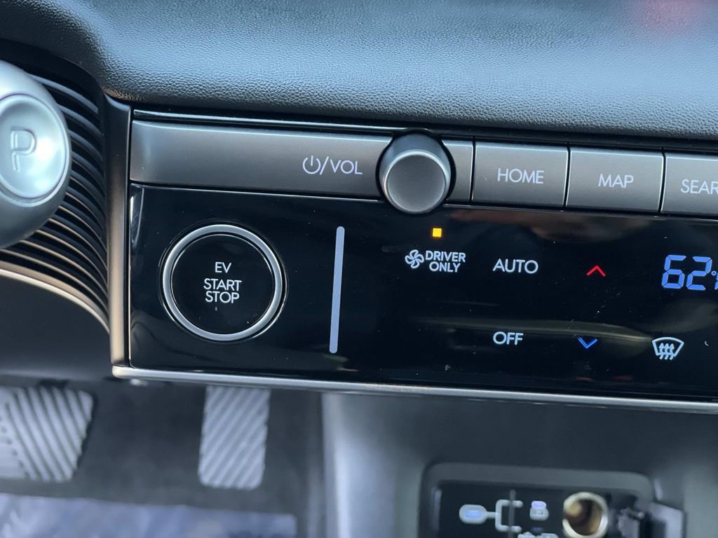 Certified 2025 Hyundai Ioniq 5 SE image 17