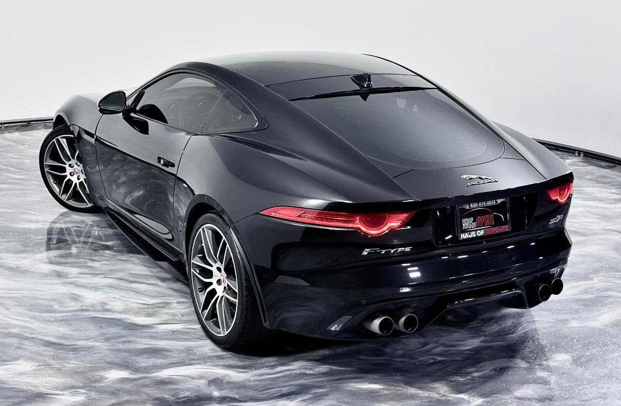 Used 2017 Jaguar F-TYPE R image 12