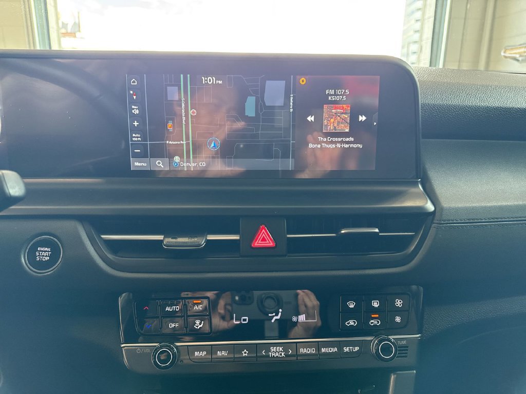 Certified 2024 Kia Seltos SX w/ SX Sunroof Package AWD/4WD image 23