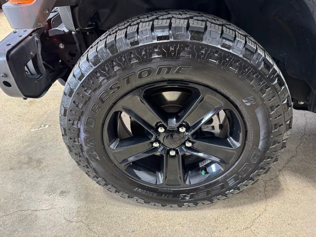 Used 2020 Jeep Wrangler Unlimited Sahara image 34