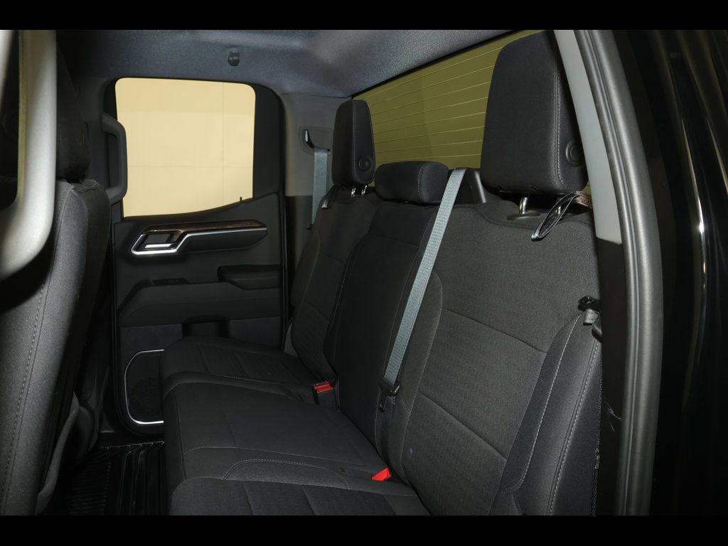 Used 2023 GMC Sierra 1500 Elevation image 26