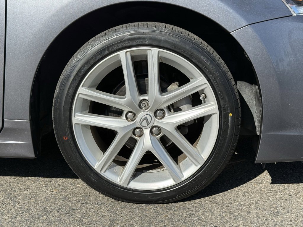 Used 2017 Lexus CT 200h image 17