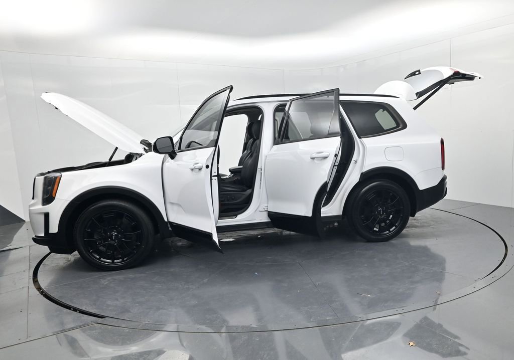 Used 2022 Kia Telluride SX w/ SX Prestige Package image 71