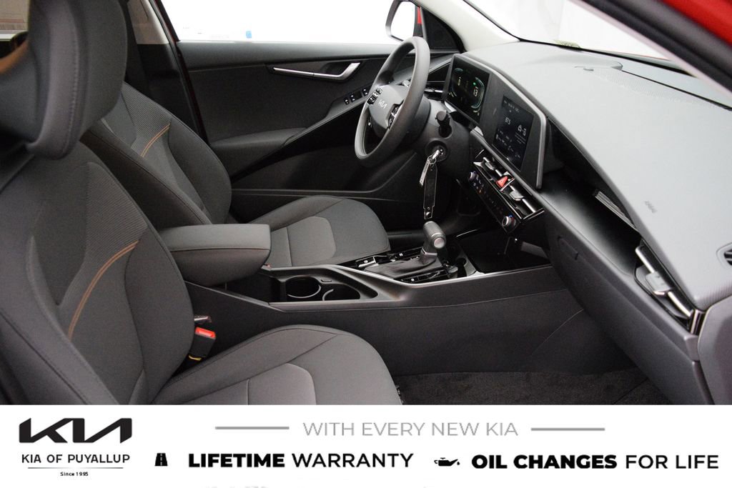 New 2026 Kia Niro LX FWD image 16