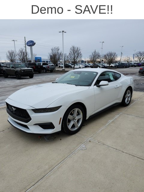 New 2026 Ford Mustang Coupe RWD image 4