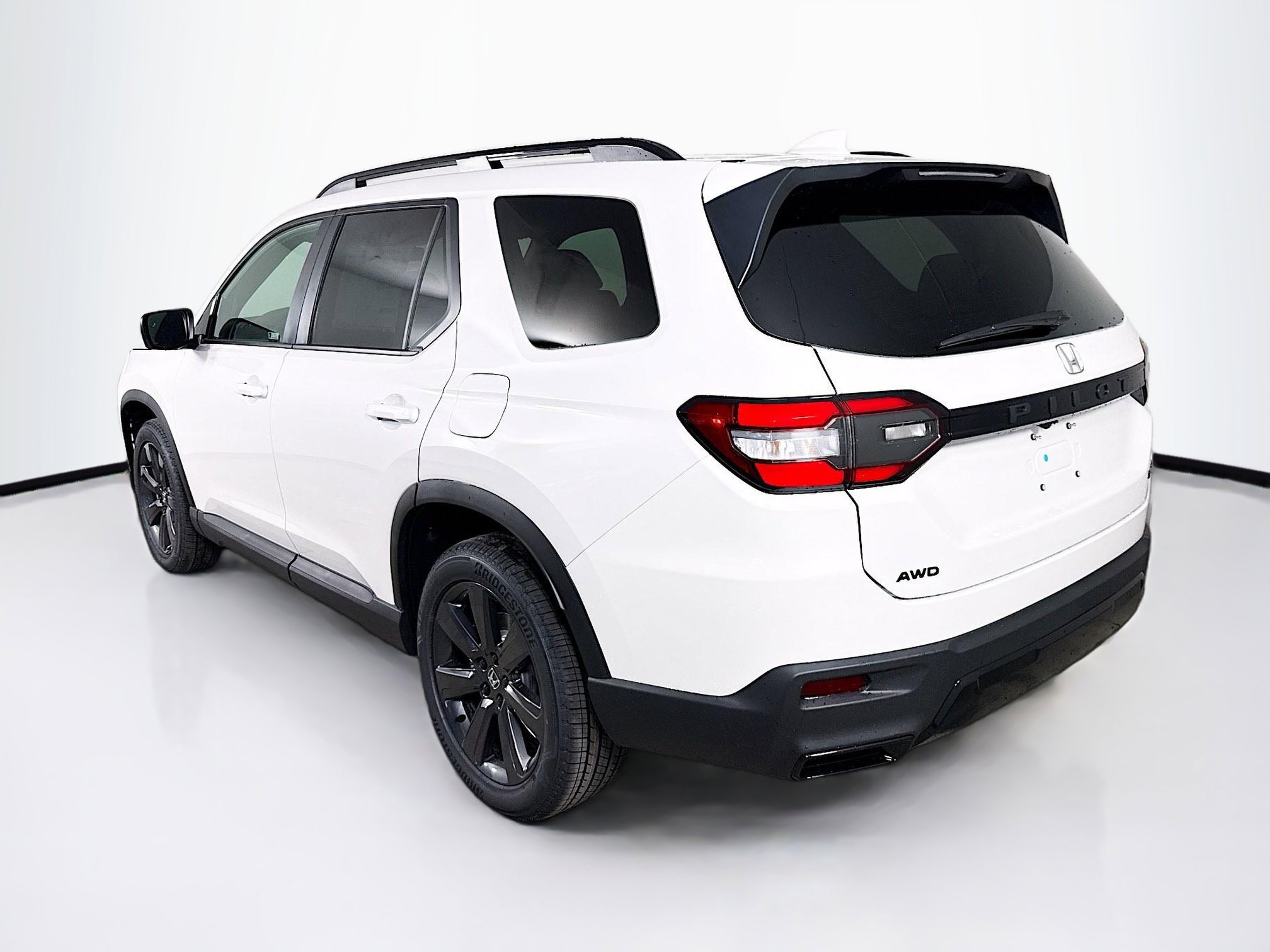 New 2026 Honda Pilot Sport image 30