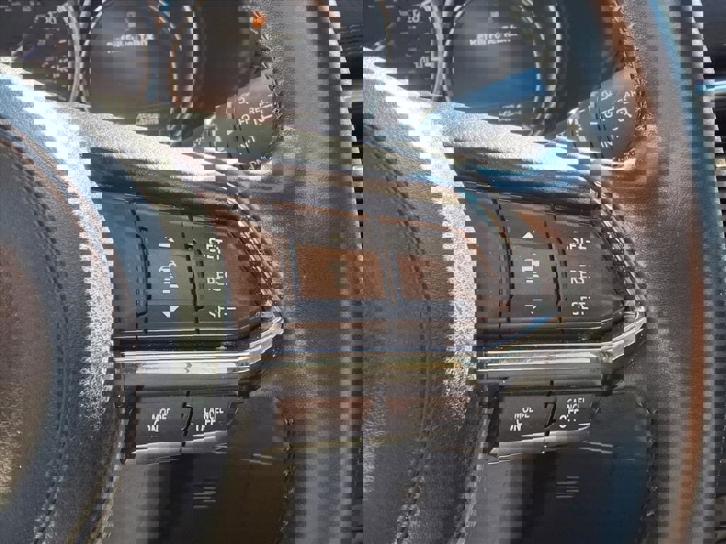 Used 2020 MAZDA CX-5 Touring image 16