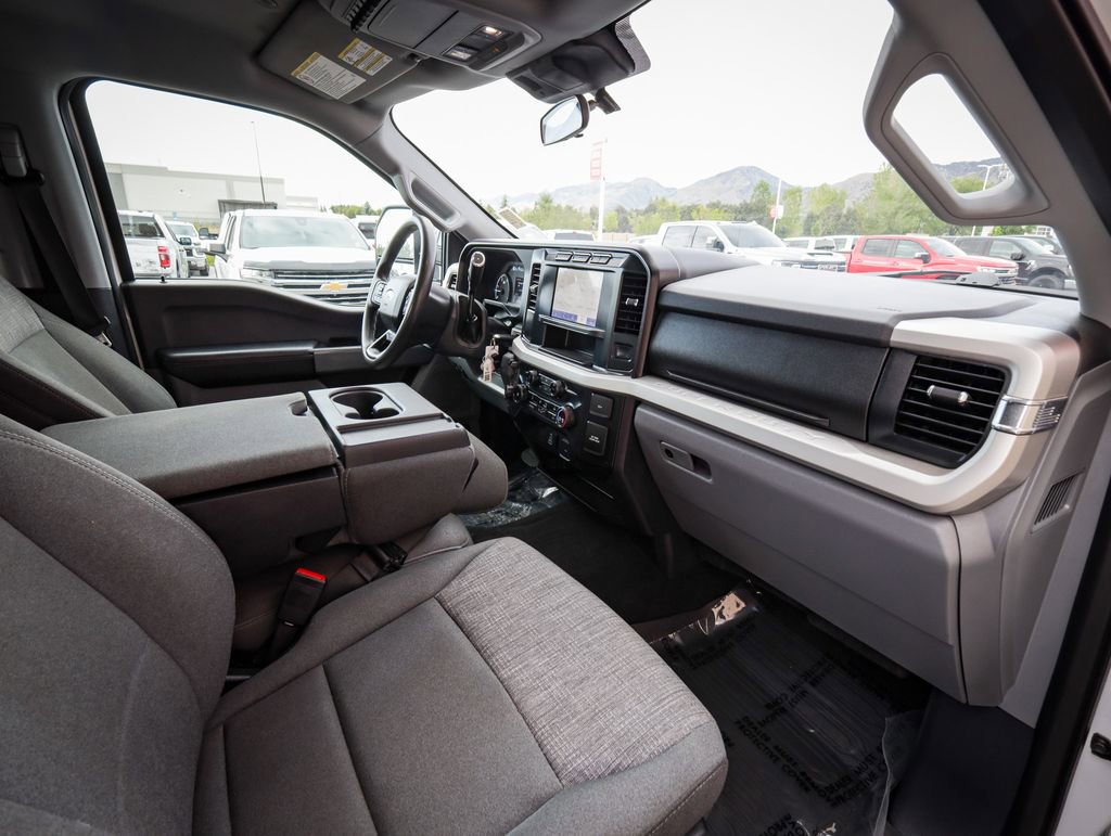 Used 2024 Ford F450 XLT w/ FX4 Off-Road Package AWD/4WD image 22