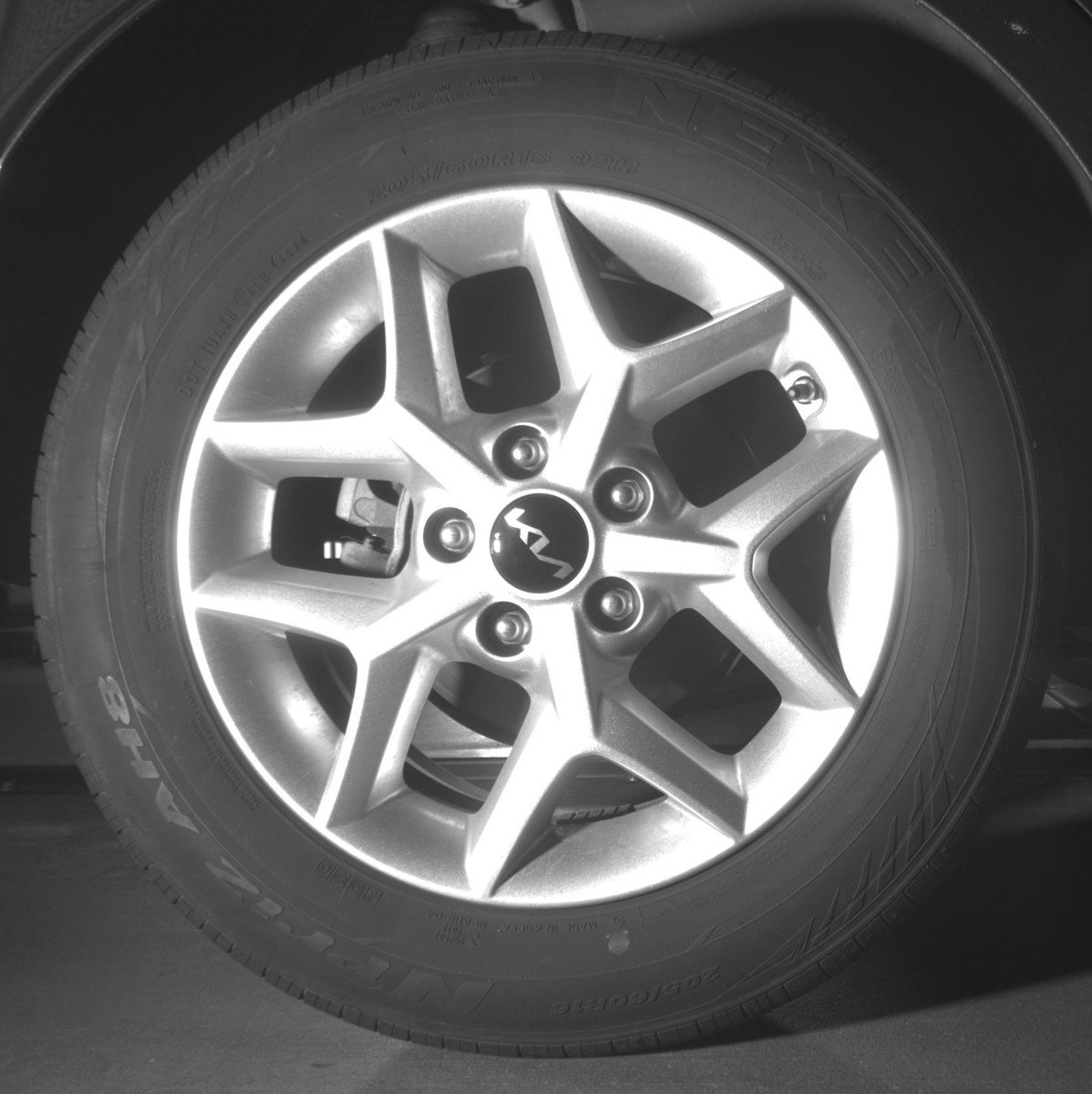 Used 2025 Kia Soul LX w/ LX Technology Package FWD image 22