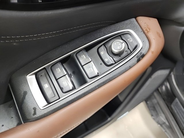 Used 2020 Subaru Outback Touring XT image 27