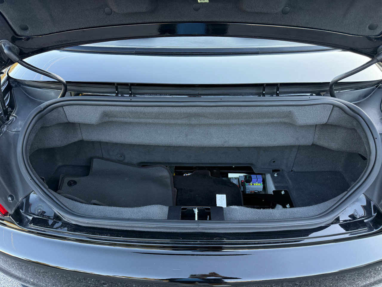 Used 2017 Maserati GranTurismo MC image 37