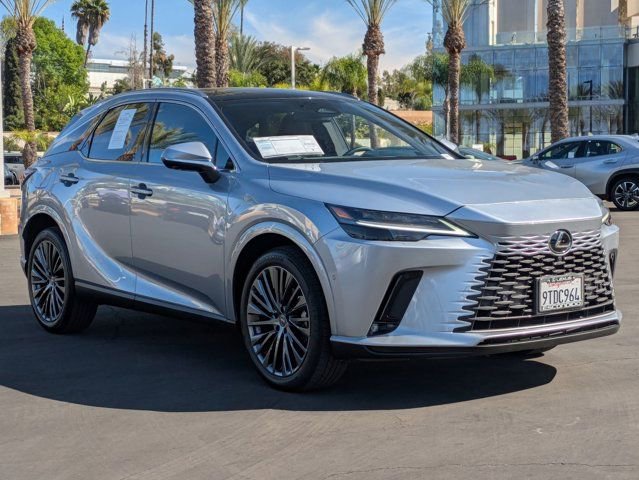 Used 2025 Lexus RX 450h AWD w/ Convenience Package image 3